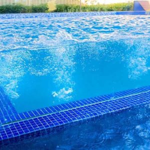 Outdoor Fiberglass Swimming Pool